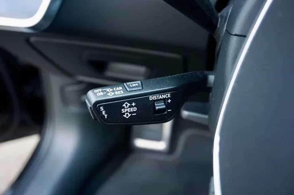 Audi A6 Avant 55 TFSI qu/s line/ Standh./ACC/Kamera 05/2019-photo-15