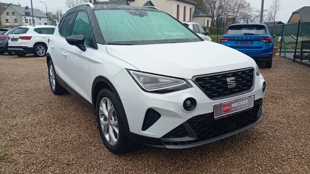 Seat Arona FR 1,5TSI+Automatik+Navi+Kamera 06/2024-photo-2