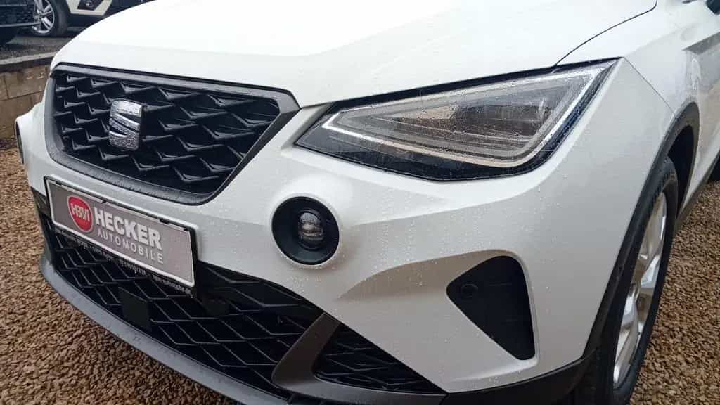 Seat Arona FR 1,5TSI+Automatik+Navi+Kamera 06/2024-photo-8