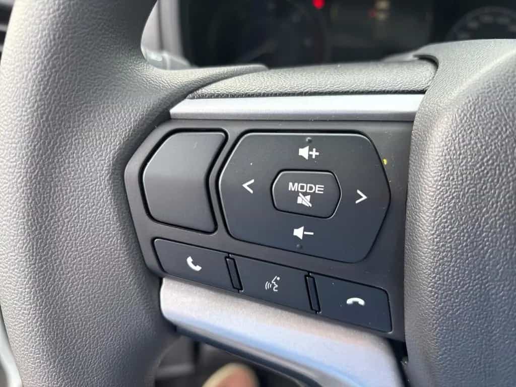 Isuzu D-Max 1.9 D SINGLE CAB L 4WD AT MY25 null-photo-12