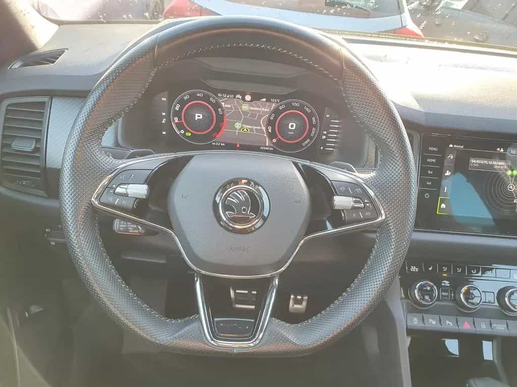 Skoda Kodiaq Sportline 4x4 *LED*Keyless*AHK* 05/2021-photo-12