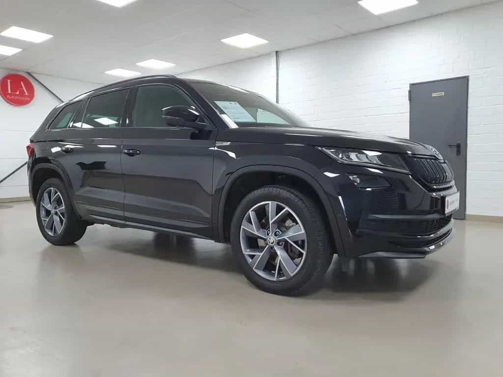 Skoda Kodiaq Sportline 4x4 *LED*Keyless*AHK* 05/2021-photo-2