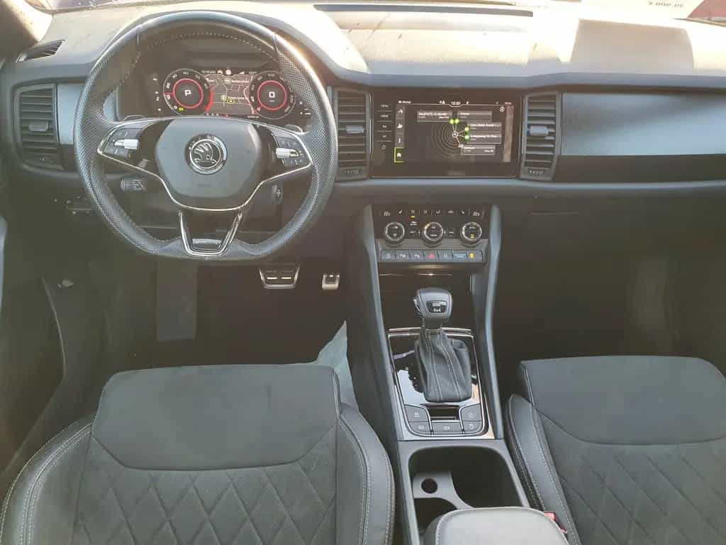 Skoda Kodiaq Sportline 4x4 *LED*Keyless*AHK* 05/2021-photo-9