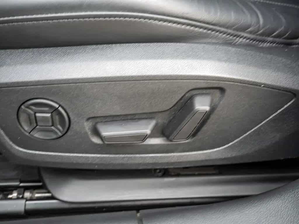 Audi A6 Avant 50 TDI quattro LED NAVI AHK PANORAMA HU 06/2021-photo-18