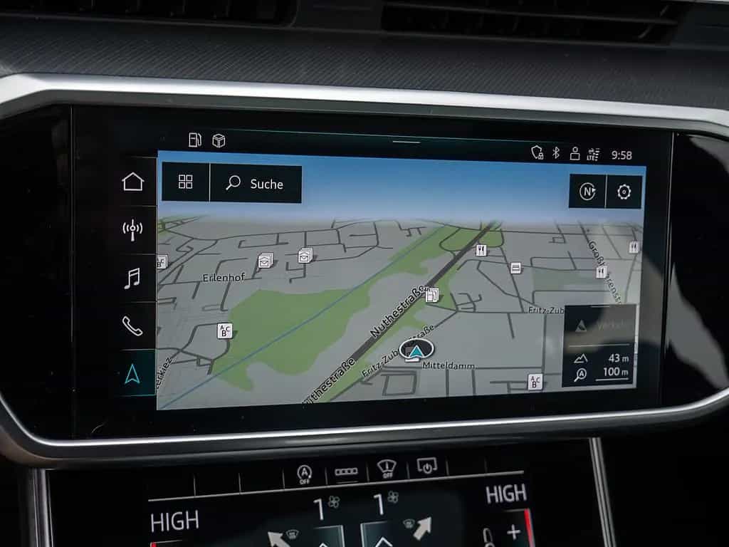 Audi A6 Avant 50 TDI quattro LED NAVI AHK PANORAMA HU 06/2021-photo-8