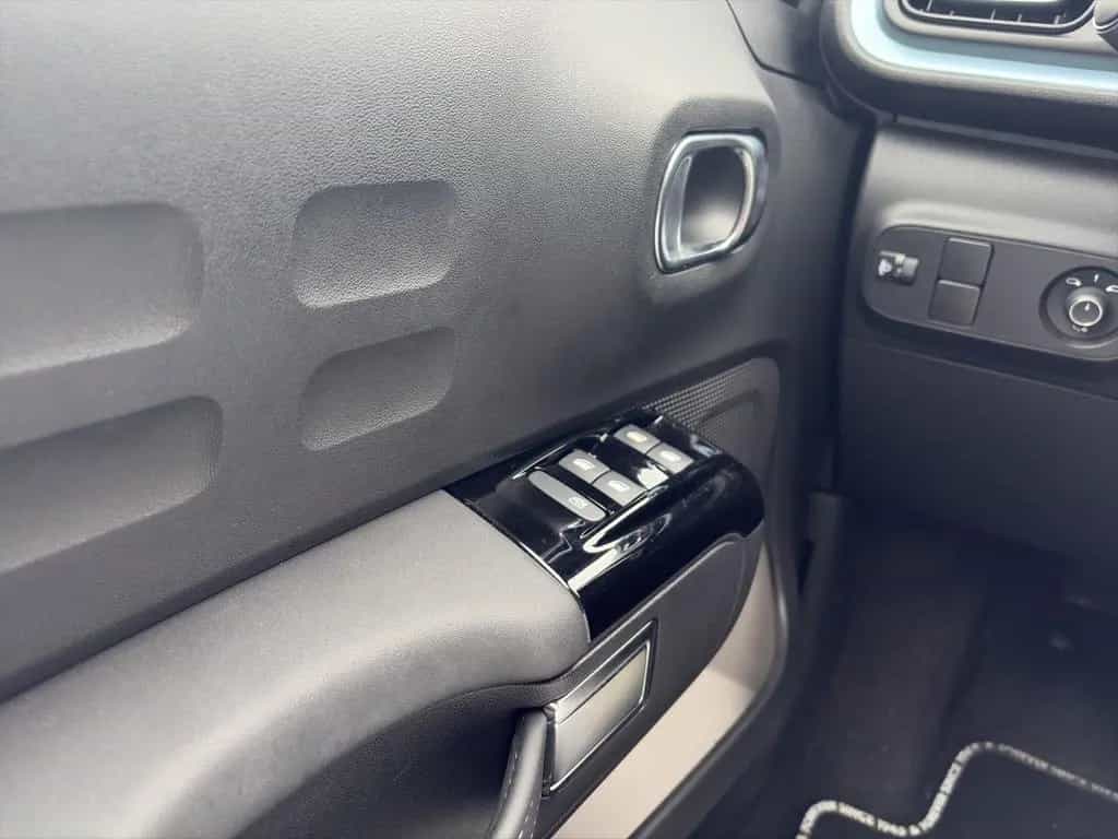 Citroën C3 1.2 PureTech 110 Elle Kam.+KeyLess+LED+Navi 11/2023-photo-14