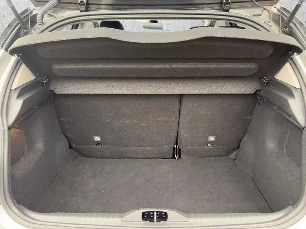 Citroën C3 1.2 PureTech 110 Elle Kam.+KeyLess+LED+Navi 11/2023-photo-21