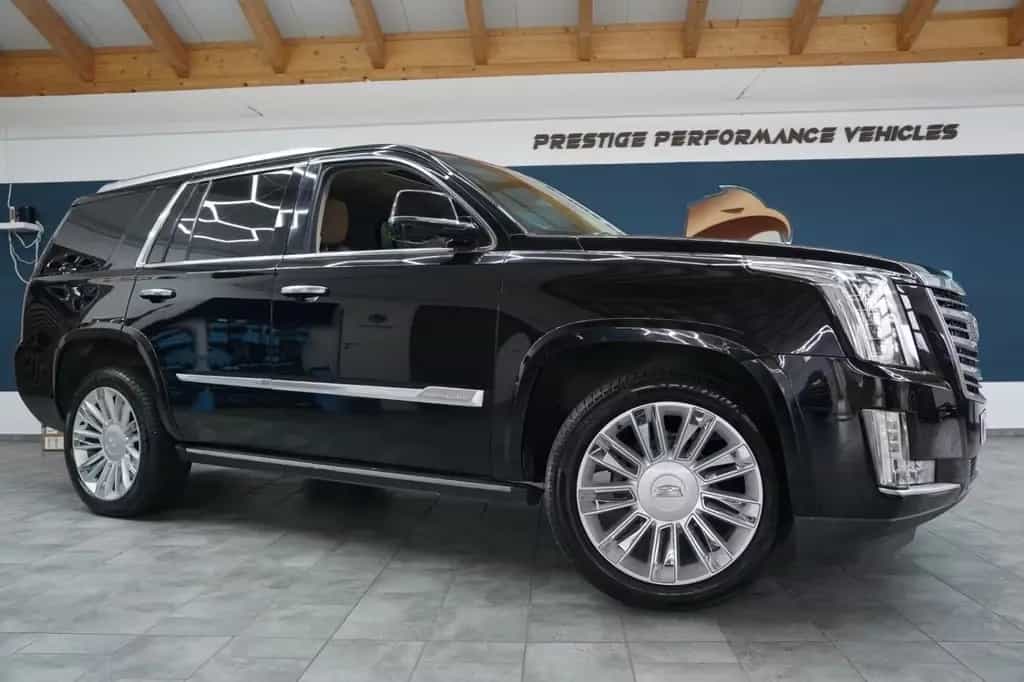 Cadillac Escalade 6.2L V8 Platinum 09/2018-photo-0