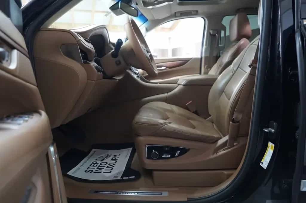 Cadillac Escalade 6.2L V8 Platinum 09/2018-photo-16