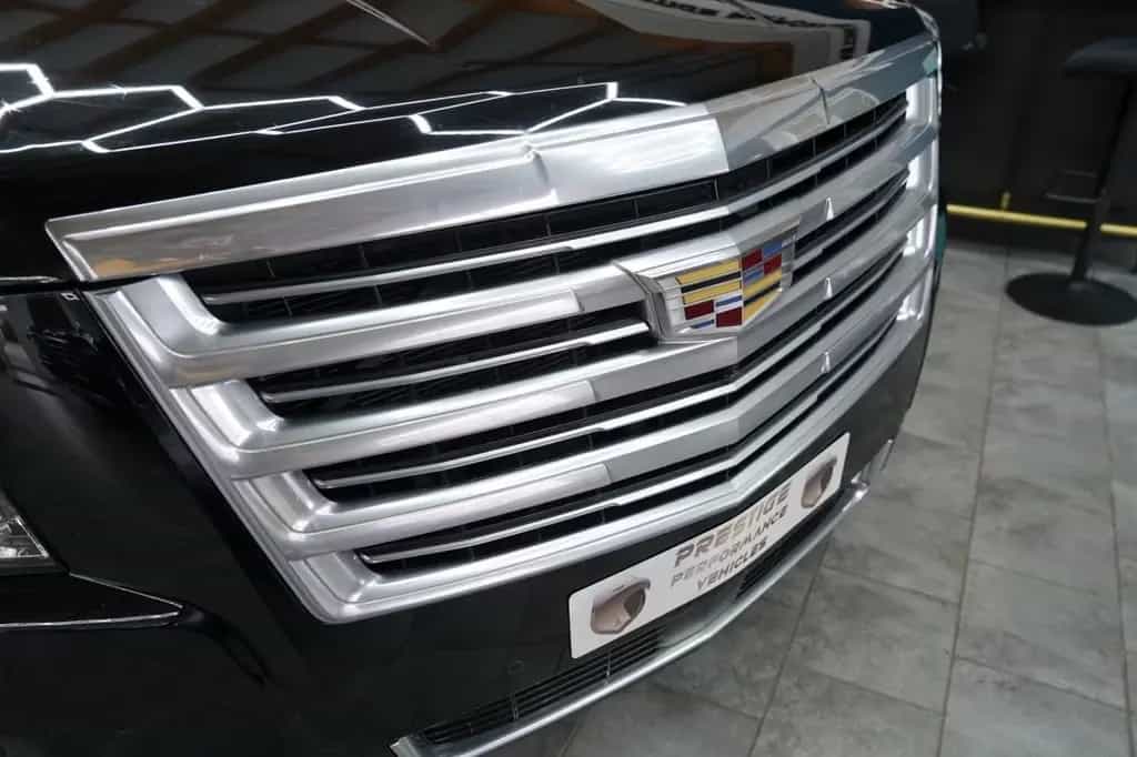 Cadillac Escalade 6.2L V8 Platinum 09/2018-photo-2