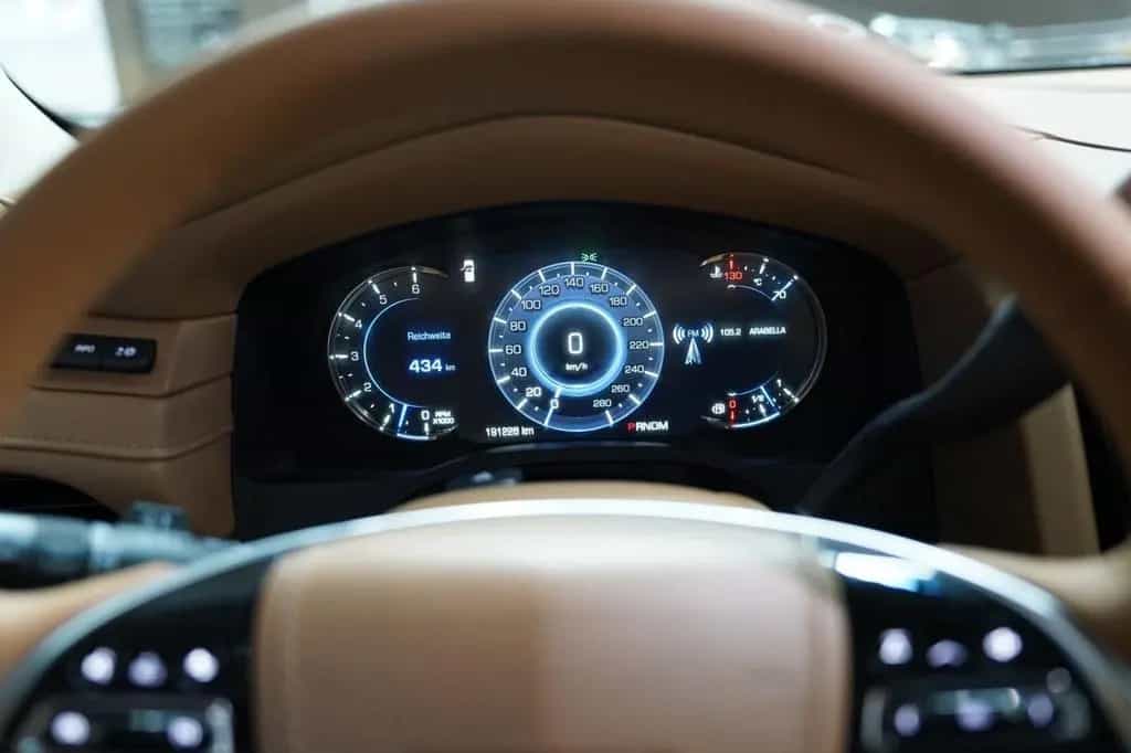 Cadillac Escalade 6.2L V8 Platinum 09/2018-photo-34