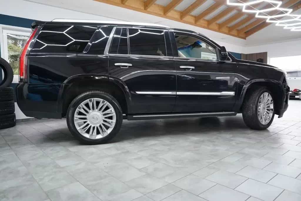 Cadillac Escalade 6.2L V8 Platinum 09/2018-photo-7