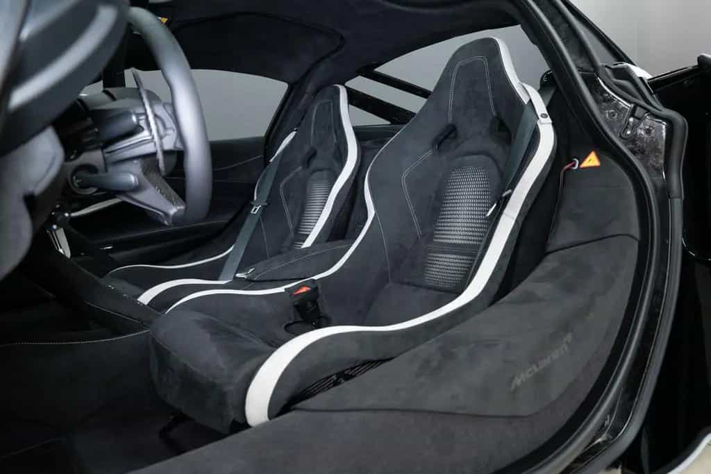 McLaren 750S MSO Paint I Performance I CF null-photo-17