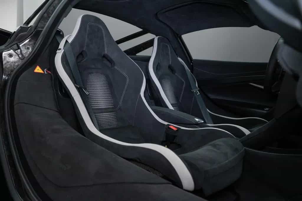 McLaren 750S MSO Paint I Performance I CF null-photo-18