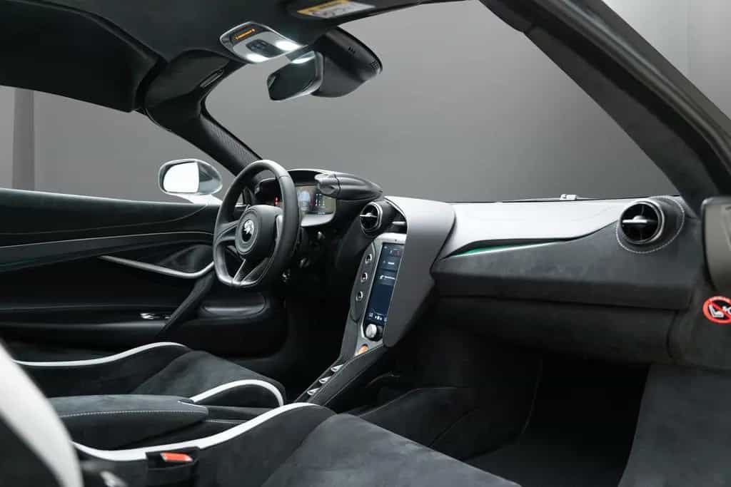 McLaren 750S MSO Paint I Performance I CF null-photo-19