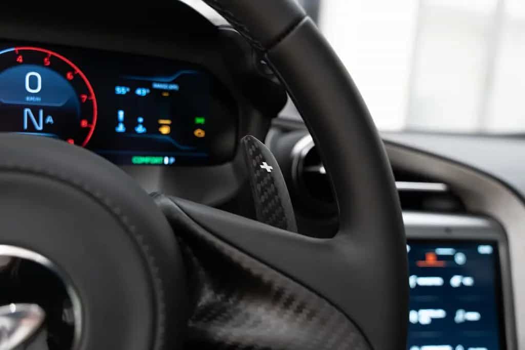 McLaren 750S MSO Paint I Performance I CF null-photo-21