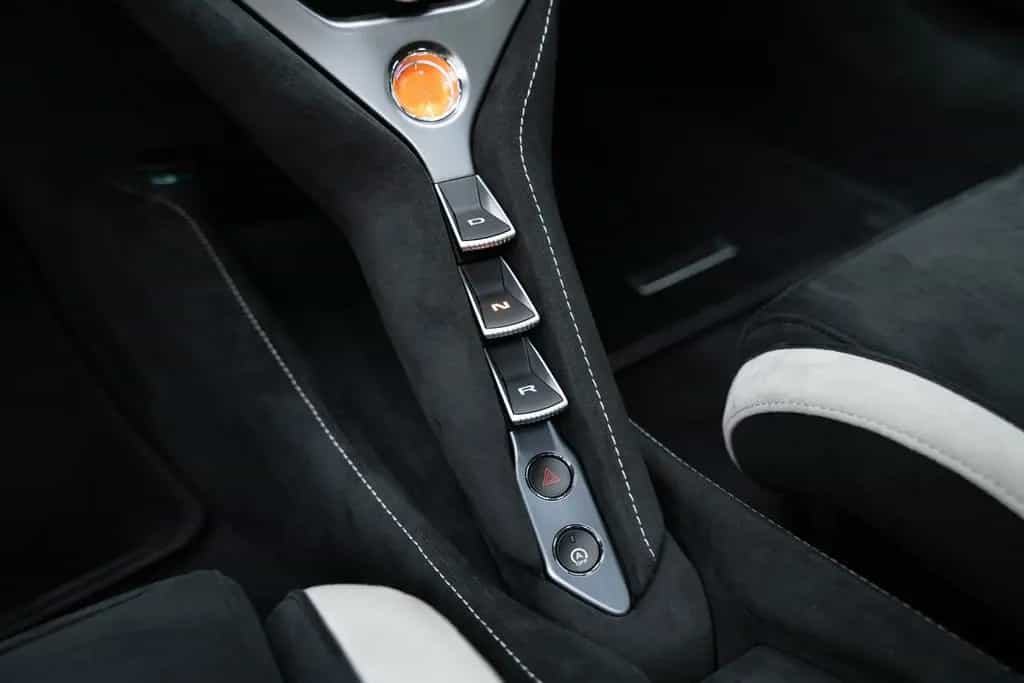 McLaren 750S MSO Paint I Performance I CF null-photo-25