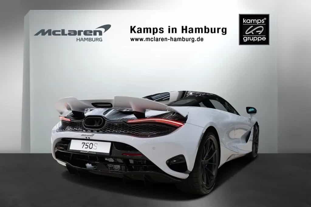 McLaren 750S MSO Paint I Performance I CF null-photo-4
