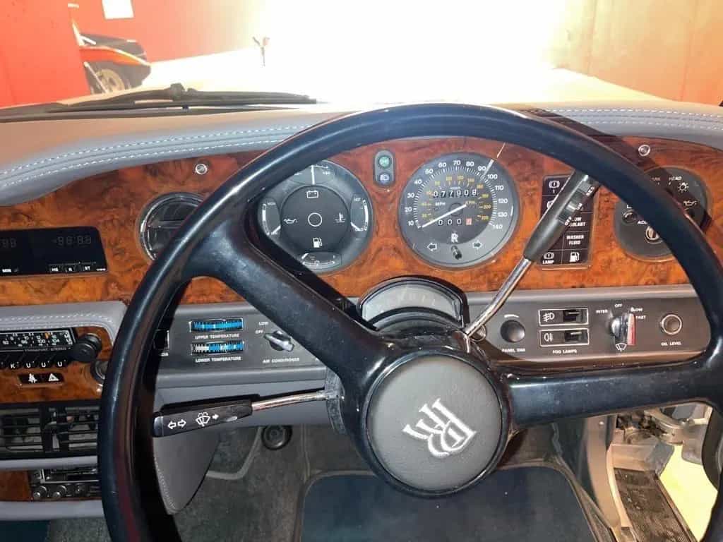 Rolls-Royce Silver Spirit Rolls Royce Silver Spirit silver 05/1981-photo-10