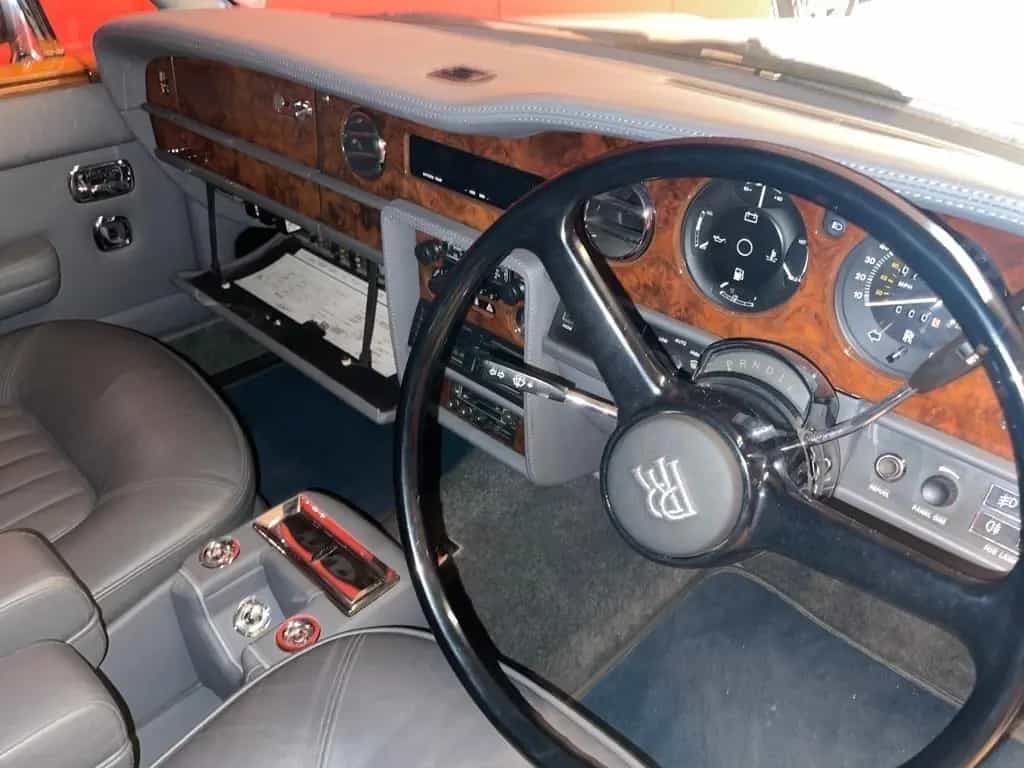 Rolls-Royce Silver Spirit Rolls Royce Silver Spirit silver 05/1981-photo-7