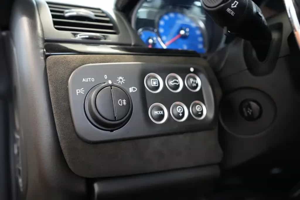 Maserati GranCabrio 4.7 V8 Sport Automatik *Nur 37tkm! 09/2019-photo-13
