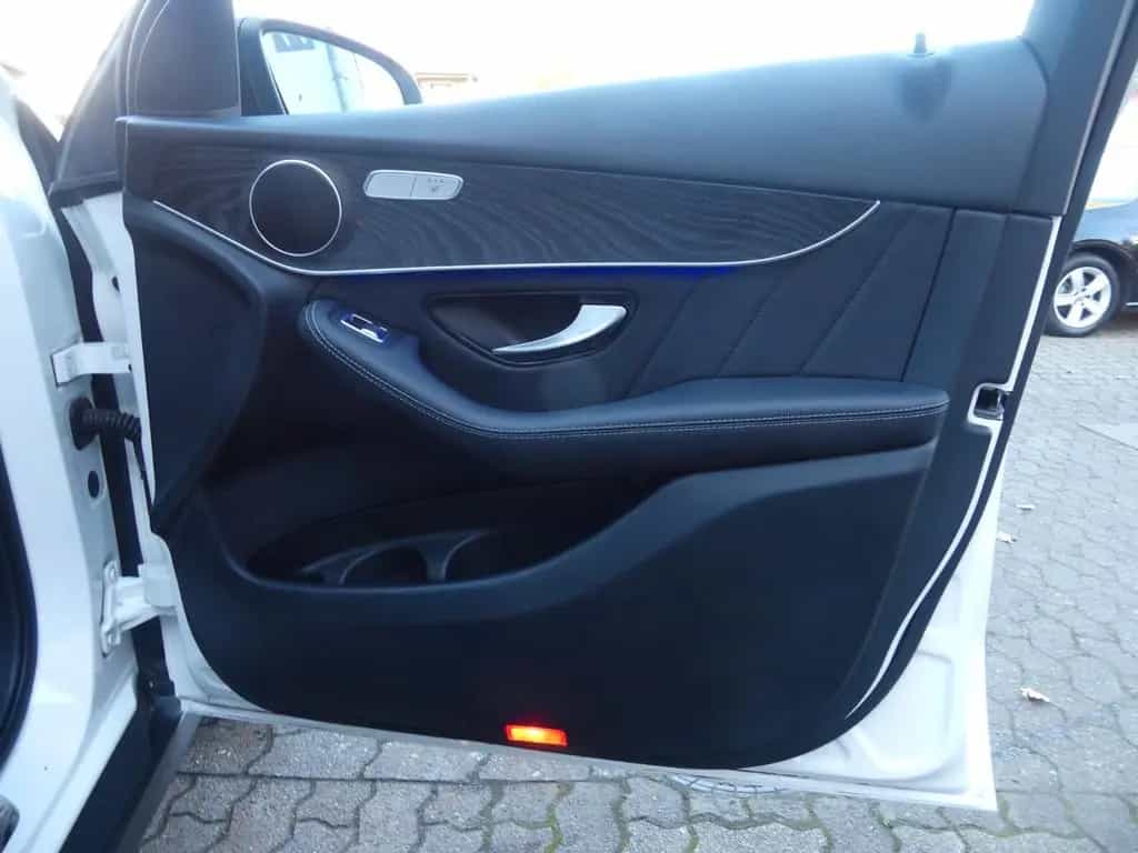 Mercedes-Benz GLC-Class d 4M., AMG-Line, Kamera, NIP, AHK 06/2020-photo-34