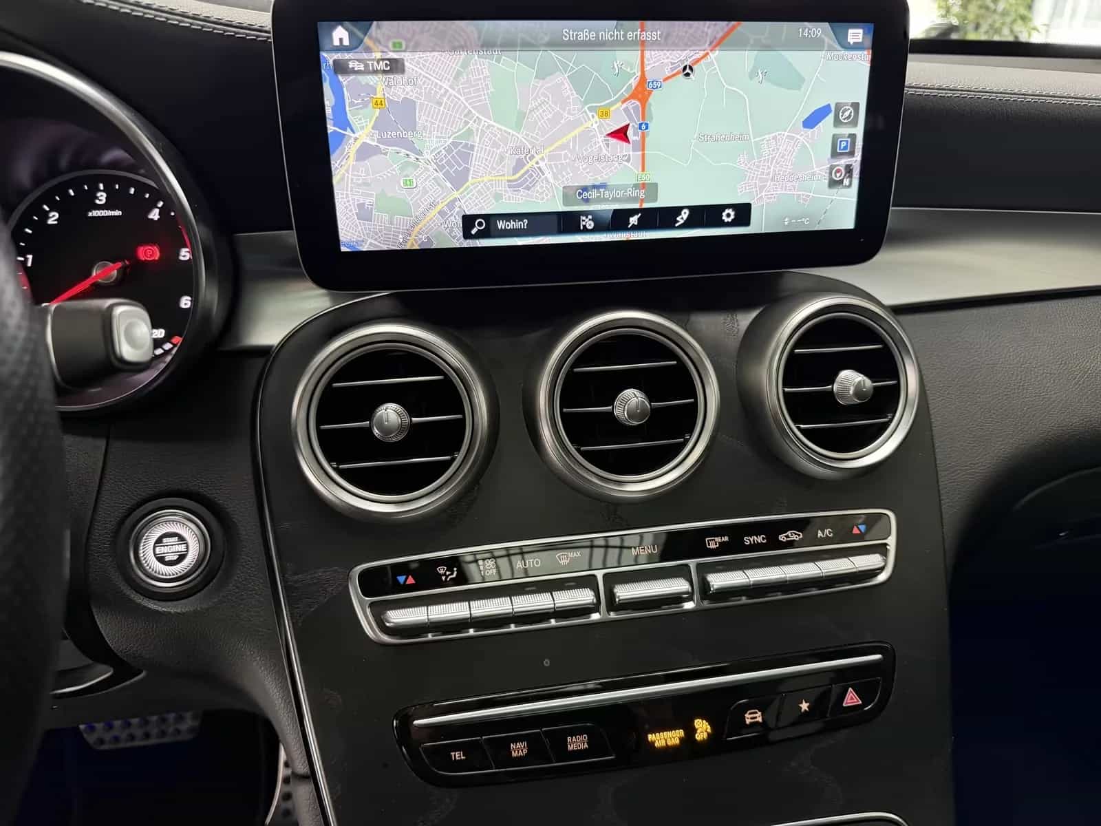 Mercedes-Benz GLC-Class 400 12/2019-photo-11