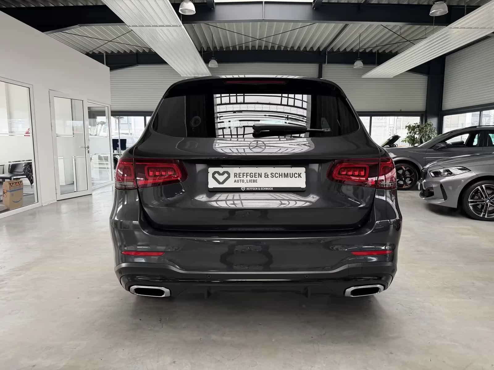 Mercedes-Benz GLC-Class 400 12/2019-photo-3