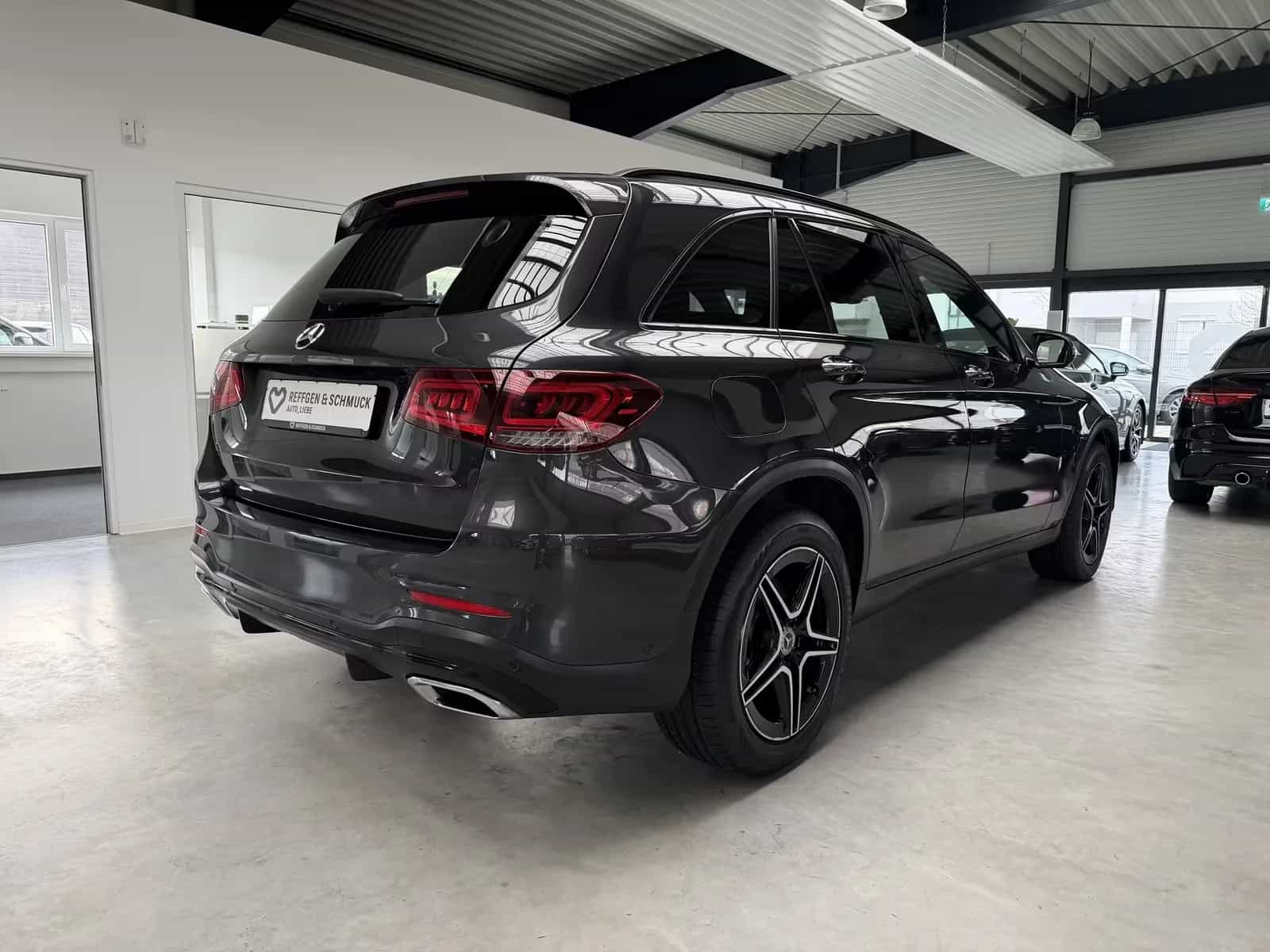 Mercedes-Benz GLC-Class 400 12/2019-photo-9