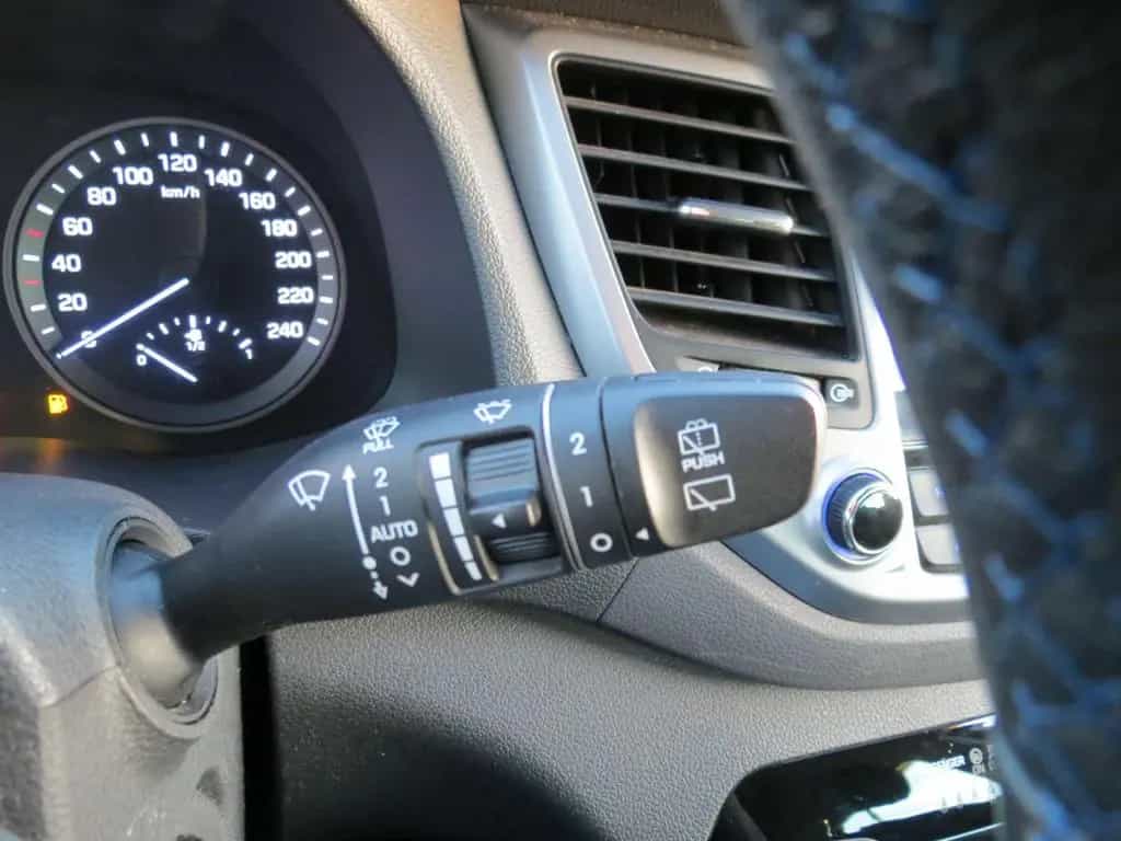 Hyundai TUCSON Intro Edition 4WD Aut.   2.Hd. Erst 67Tkm 08/2015-photo-26