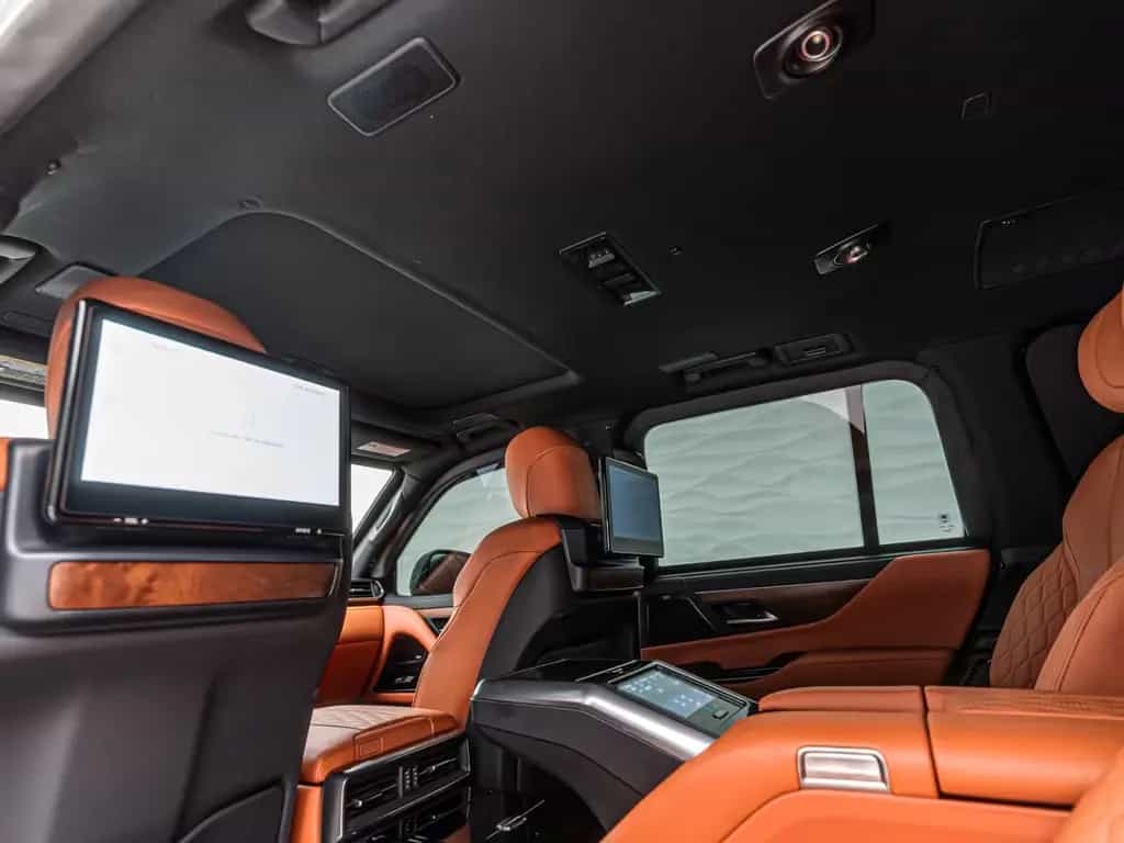 Lexus LX 600 Ultra LUXURY*ARMORED B6*4 Seats*TV null-photo-33