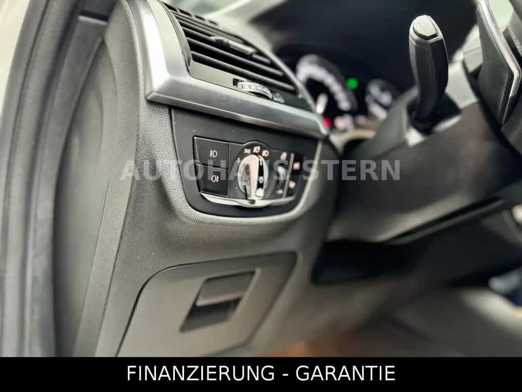 BMW X3 xDrive 30 d M Sport Spur LED Shadow Kamera 12/2018-photo-12