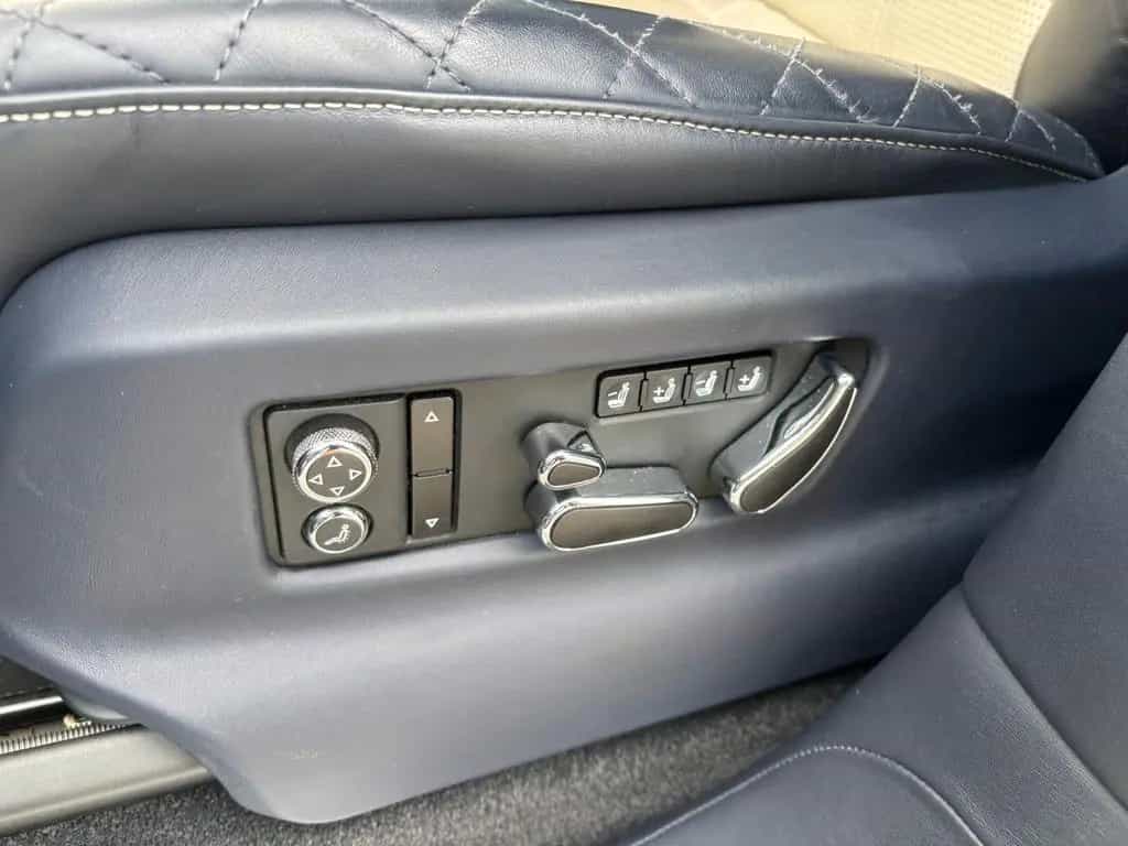 Bentley Bentayga 4.0 | Bentley-Scheck/Inspektion NEU 03/2017-photo-13