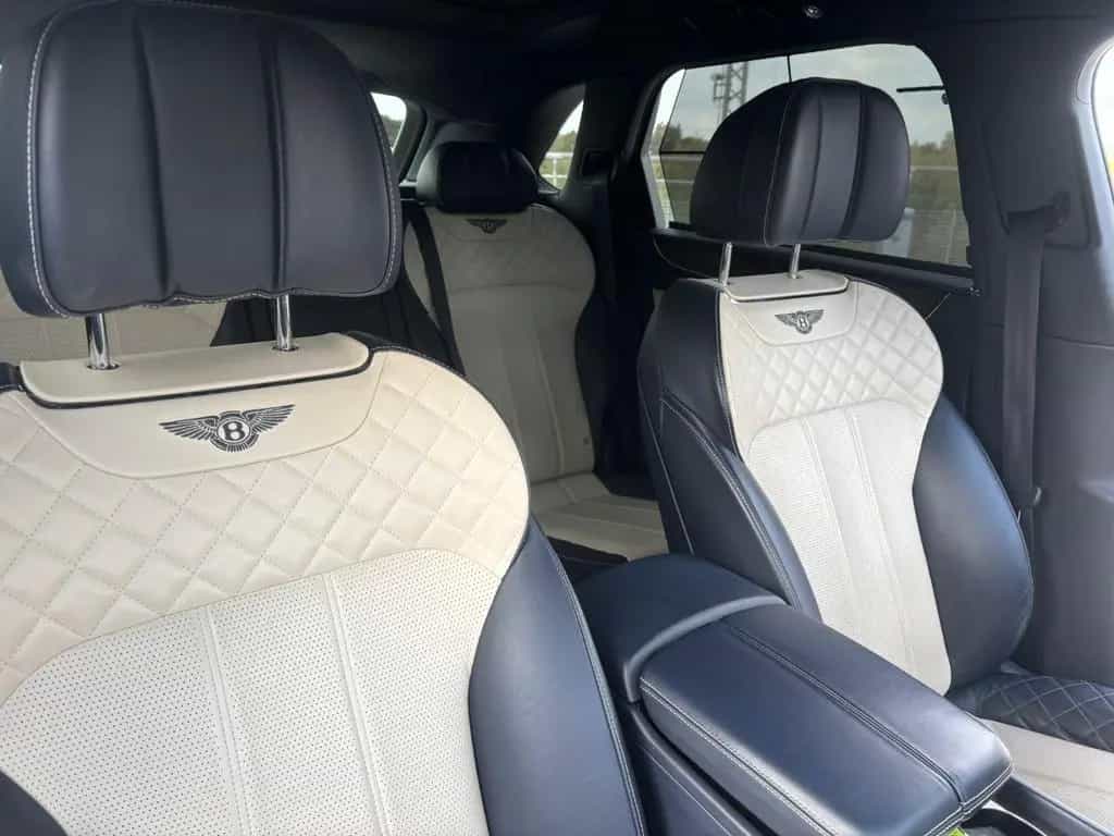 Bentley Bentayga 4.0 | Bentley-Scheck/Inspektion NEU 03/2017-photo-21
