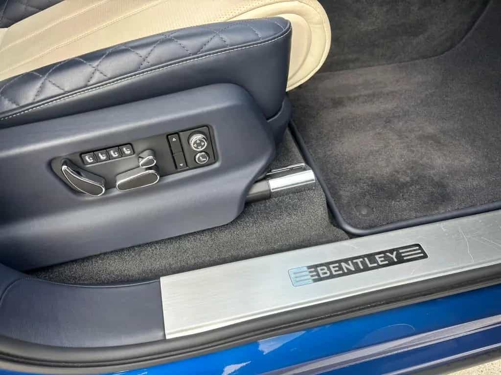 Bentley Bentayga 4.0 | Bentley-Scheck/Inspektion NEU 03/2017-photo-23