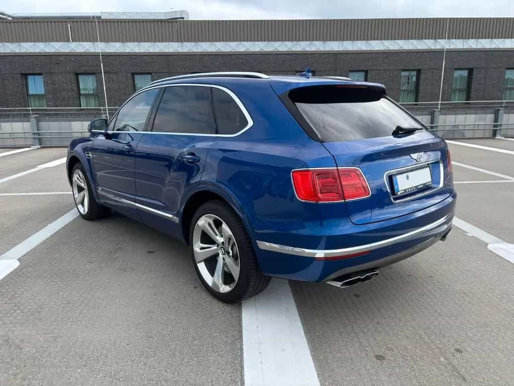 Bentley Bentayga 4.0 | Bentley-Scheck/Inspektion NEU 03/2017-photo-6
