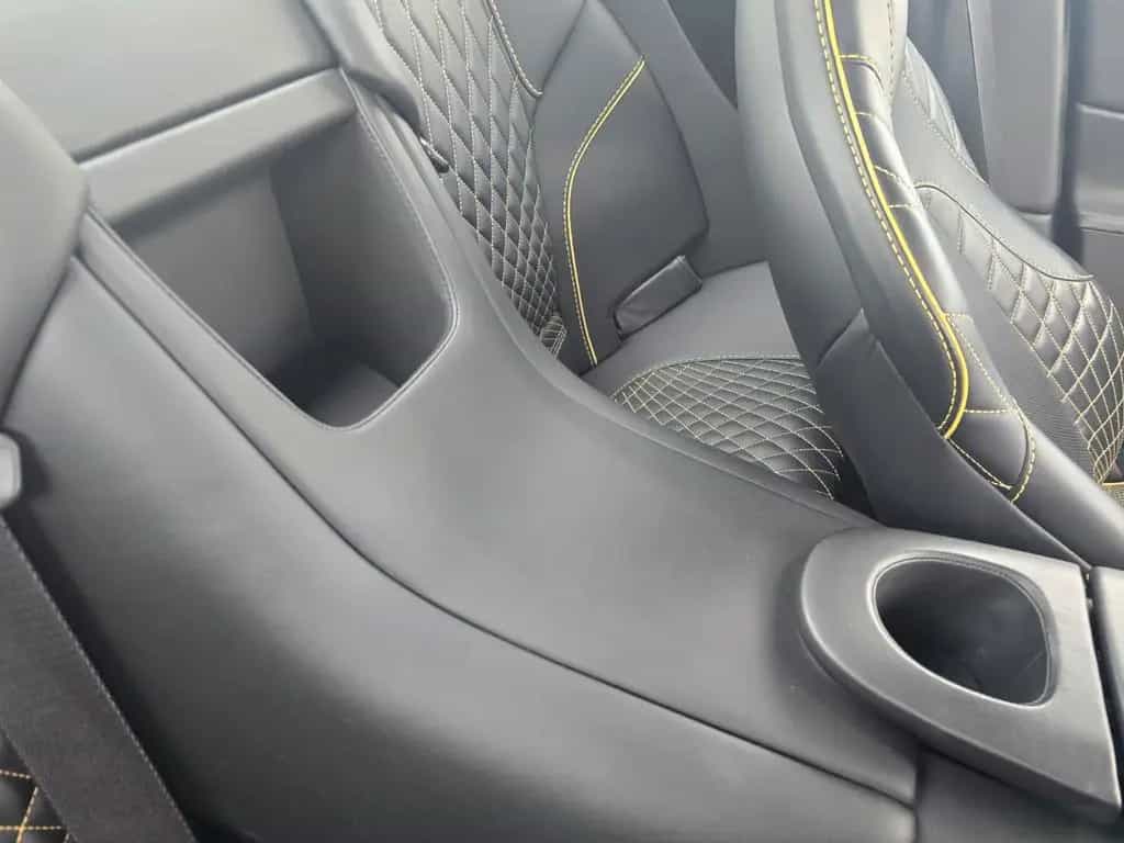 Aston Martin Vanquish S Facelift top Zustand Scheckheft lücke 08/2017-photo-30