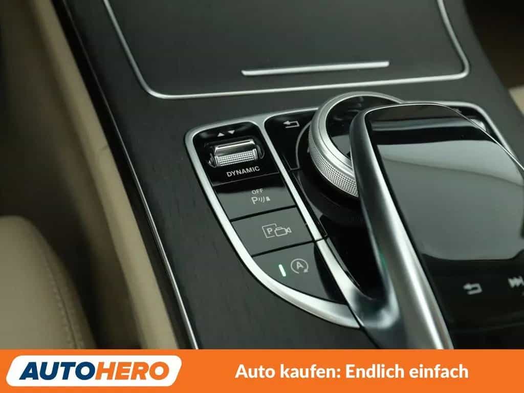 Mercedes-Benz C-Class C 180 Avantgarde Aut.*NAVI*LED*TEMPO* 12/2019-photo-22