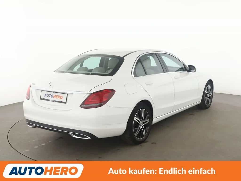 Mercedes-Benz C-Class C 180 Avantgarde Aut.*NAVI*LED*TEMPO* 12/2019-photo-5