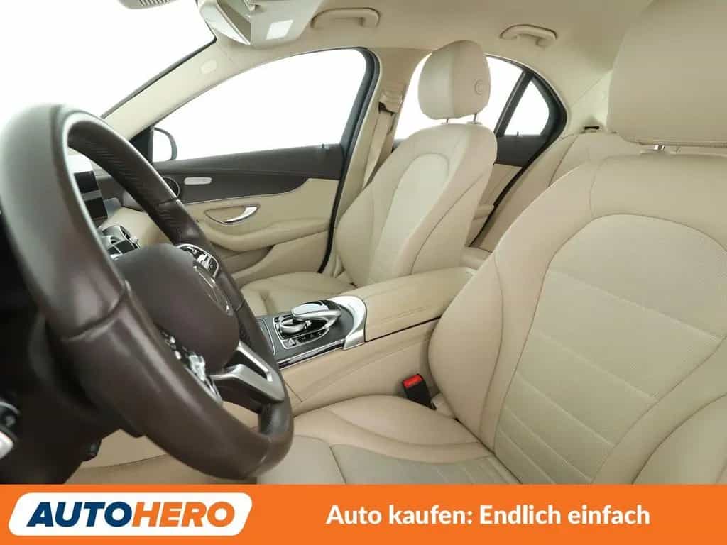 Mercedes-Benz C-Class C 180 Avantgarde Aut.*NAVI*LED*TEMPO* 12/2019-photo-9