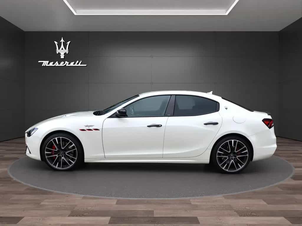Maserati Ghibli Trofeo Fuori Serie 07/2022-photo-3