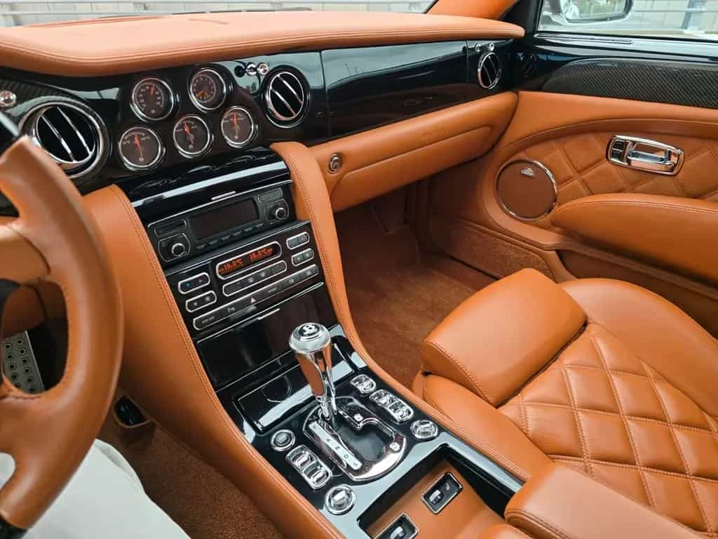 Bentley Brooklands II | original 16000km 2-Türer 07/2009-photo-17