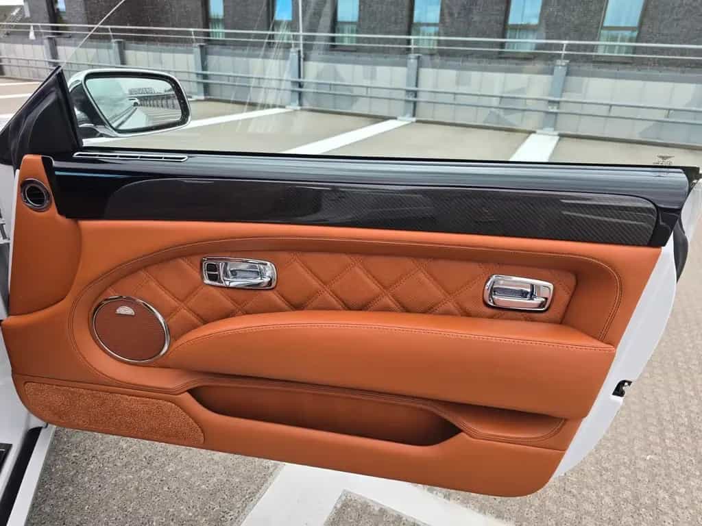 Bentley Brooklands II | original 16000km 2-Türer 07/2009-photo-21