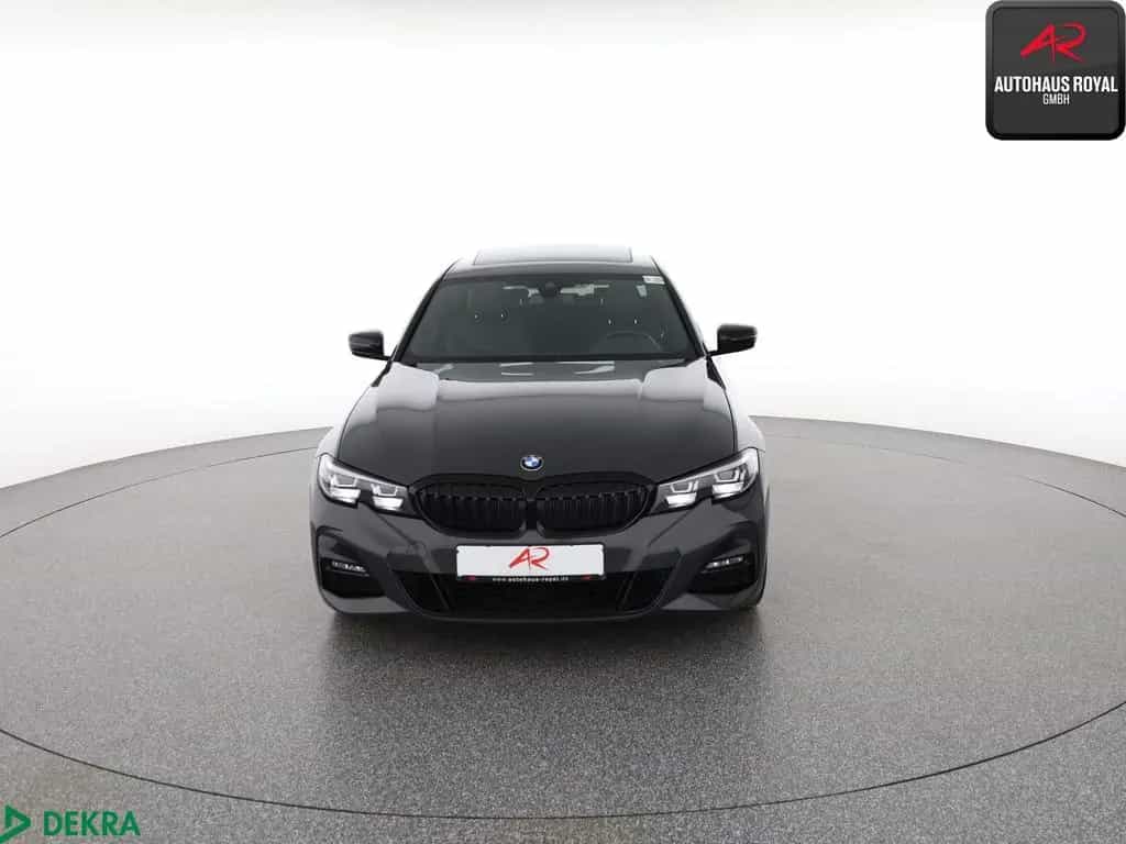 BMW 3 Series 330 i M SPORT SHADOW DRAVITGRAU,GLASDACH,19ZOLL 08/2020-photo-5
