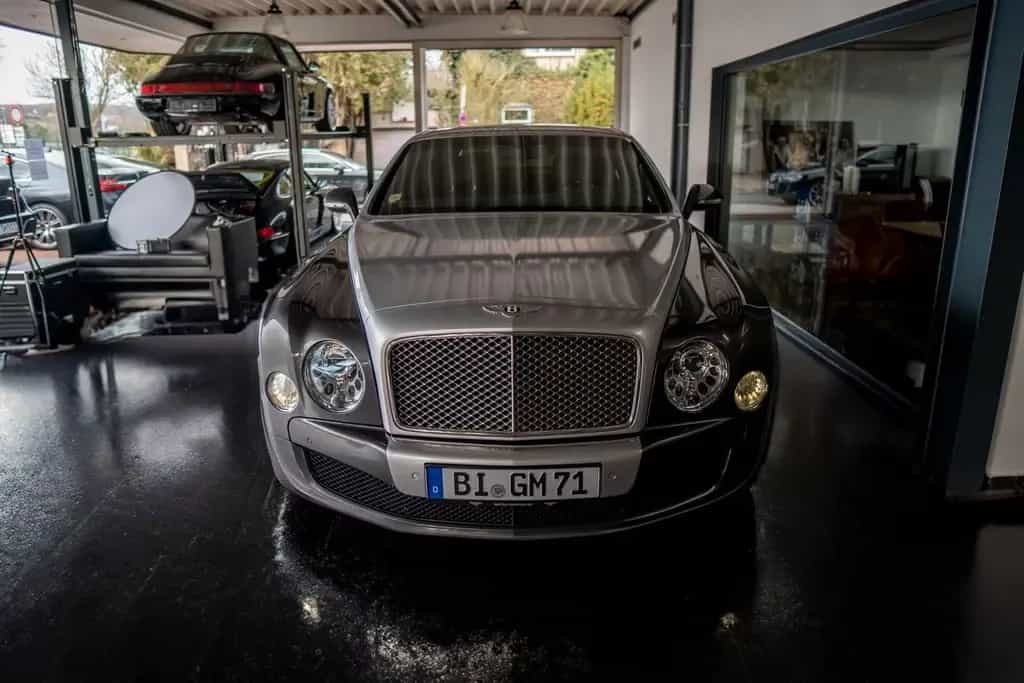 Bentley Mulsanne 6.8 Automatik | Service neu 07/2011-photo-1