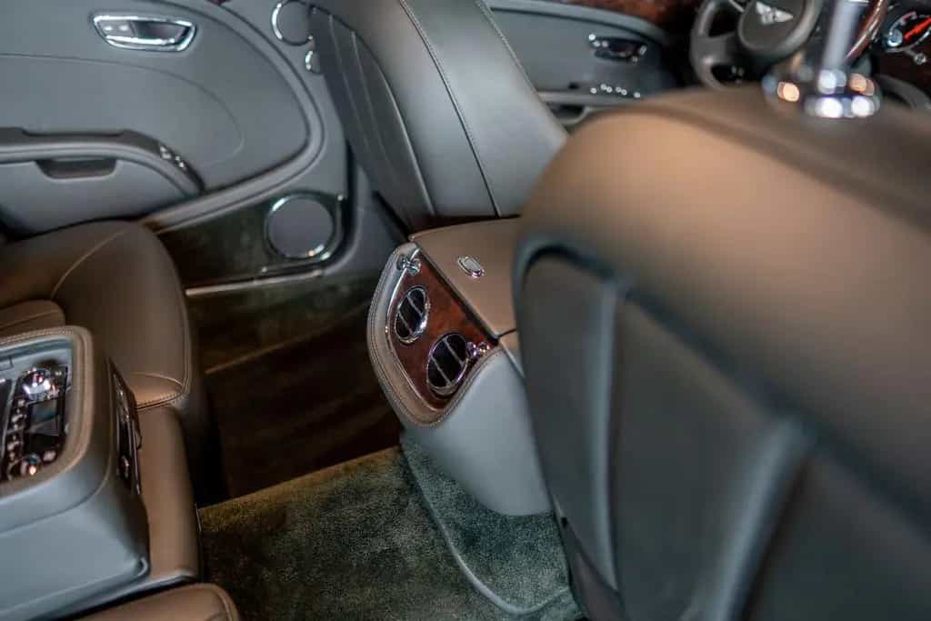 Bentley Mulsanne 6.8 Automatik | Service neu 07/2011-photo-23