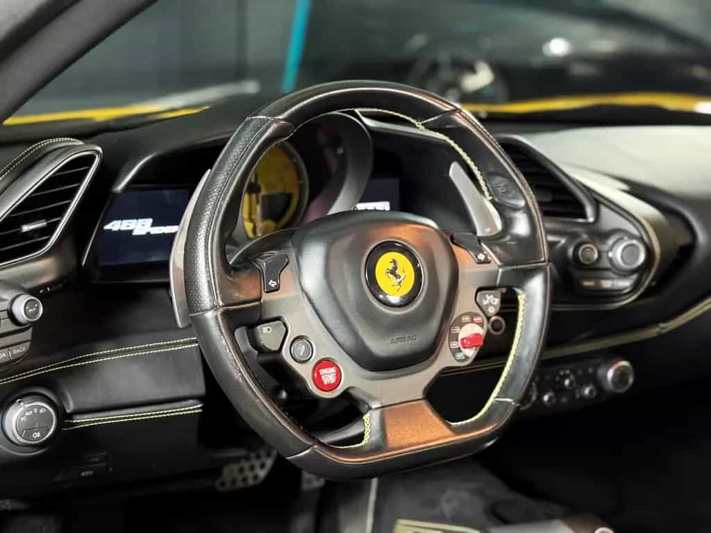 Ferrari 488 Spider + Giallo Modena + Scuderia Shields 07/2016-photo-20