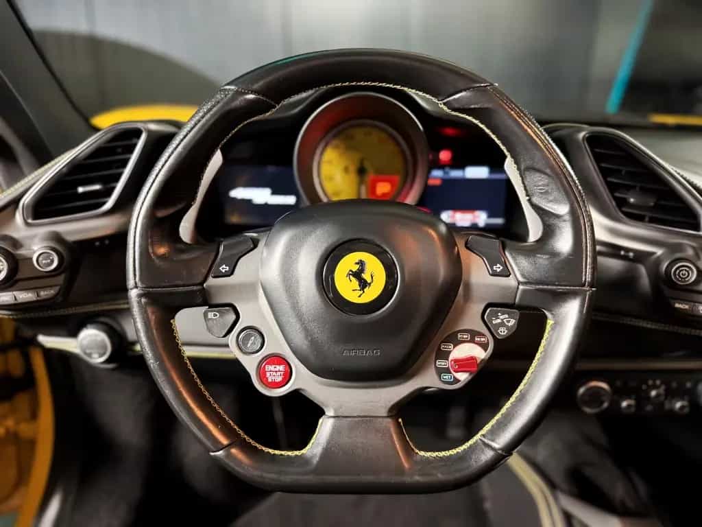 Ferrari 488 Spider + Giallo Modena + Scuderia Shields 07/2016-photo-24