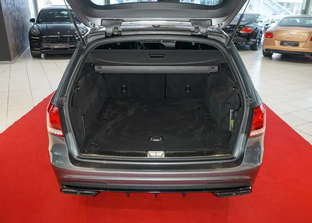 Mercedes-Benz E-Class S 4M DriversPack Keyless B&O NightPaket 10/2016-photo-42
