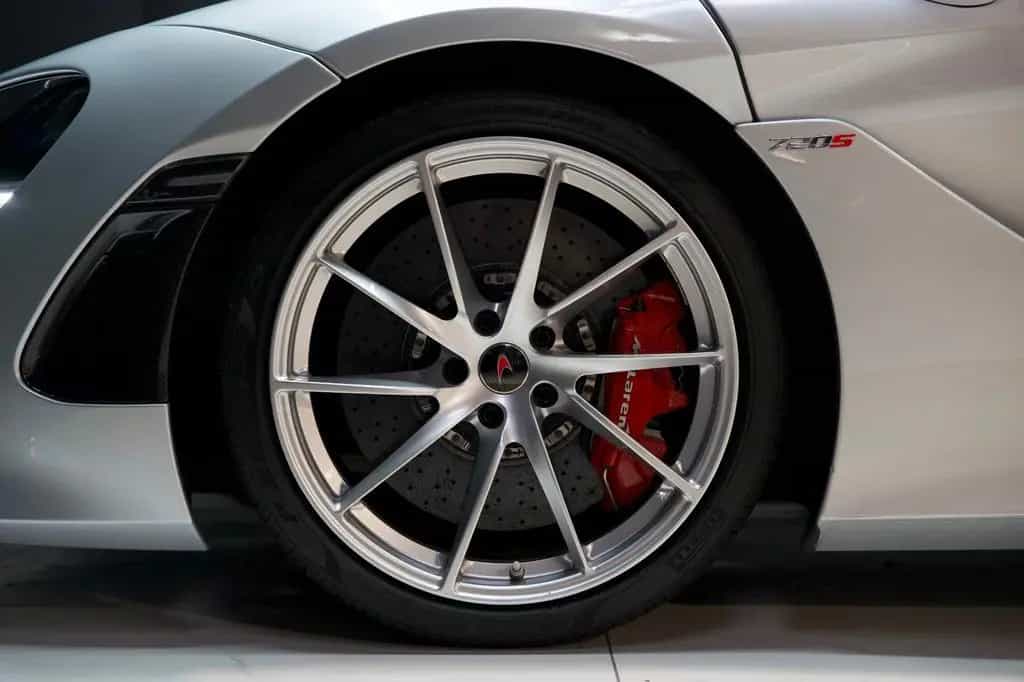 McLaren 720S *720S*Lift*Carbon Pack 1,2,3*Carbon Roof 04/2018-photo-10